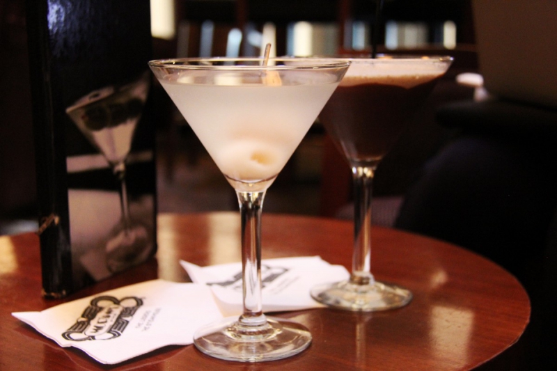 brasserie-ST PAUL DE VENCE-min_martini_bar_lychee_chocolate_alcohol_liquor_happy_hour_happy-910161